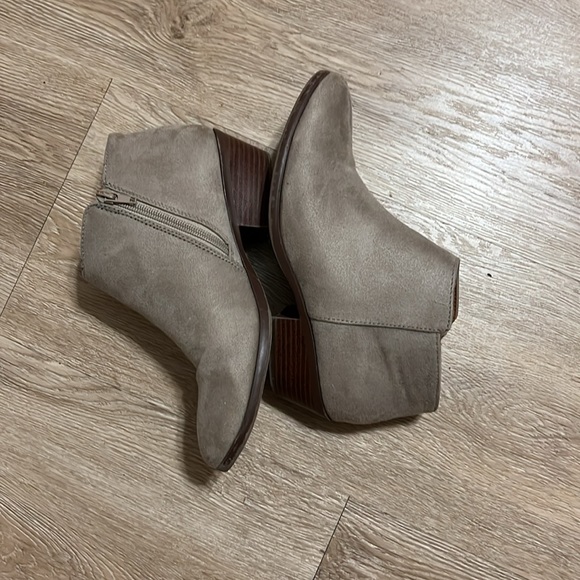 UNR8TED Taupe Booties - Picture 2 of 2